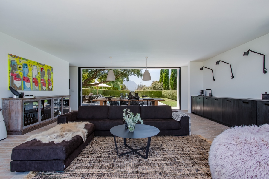 4 Bedroom Property for Sale in Devonvallei Western Cape